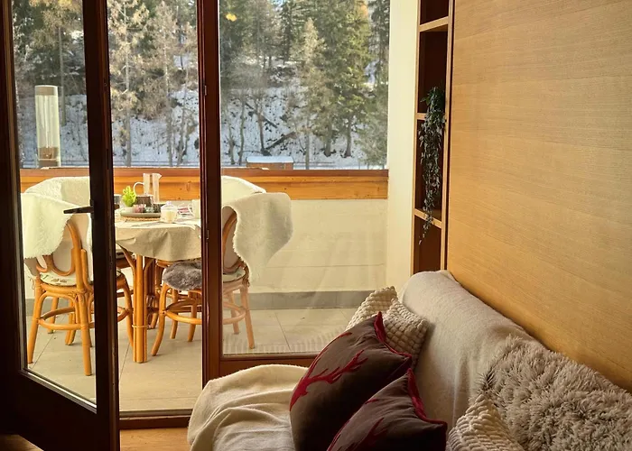 & - Alpine Escape Apartment *
